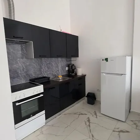 Lejlighed Erna Golem (Tirana)